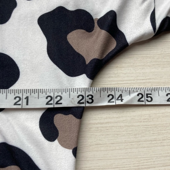 Leopard Print Tunic Blouse - XL - Button Detail + Flattering Fit - Picture 11 of 12